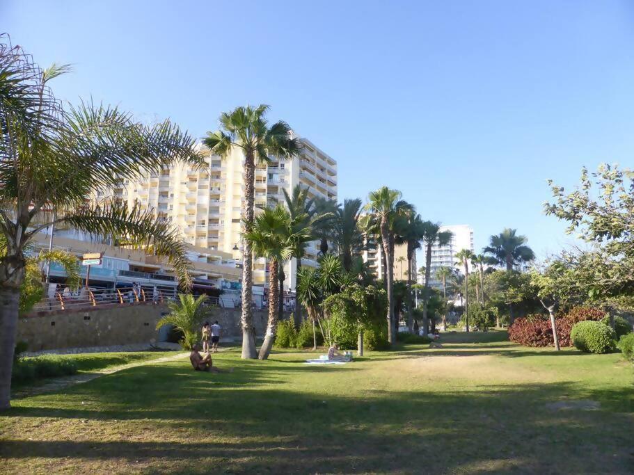 Estudio Miramarprimera Linea Playa Amazing Views Беналмадена Екстериор снимка